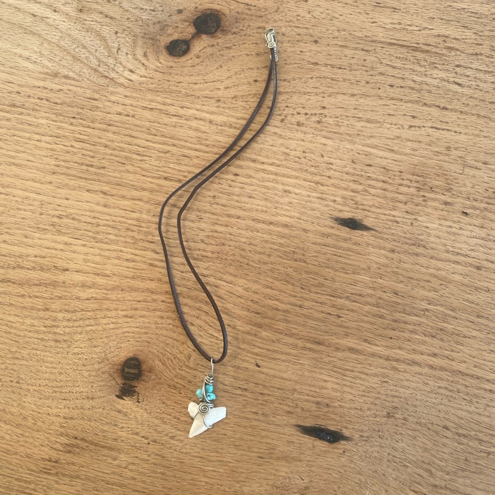 Handcrafted Sharks Tooth‎ Leather Chain Necklace Turquoise Silver